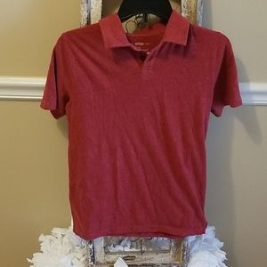 UO - Cayon Red Collar shirt Size XL